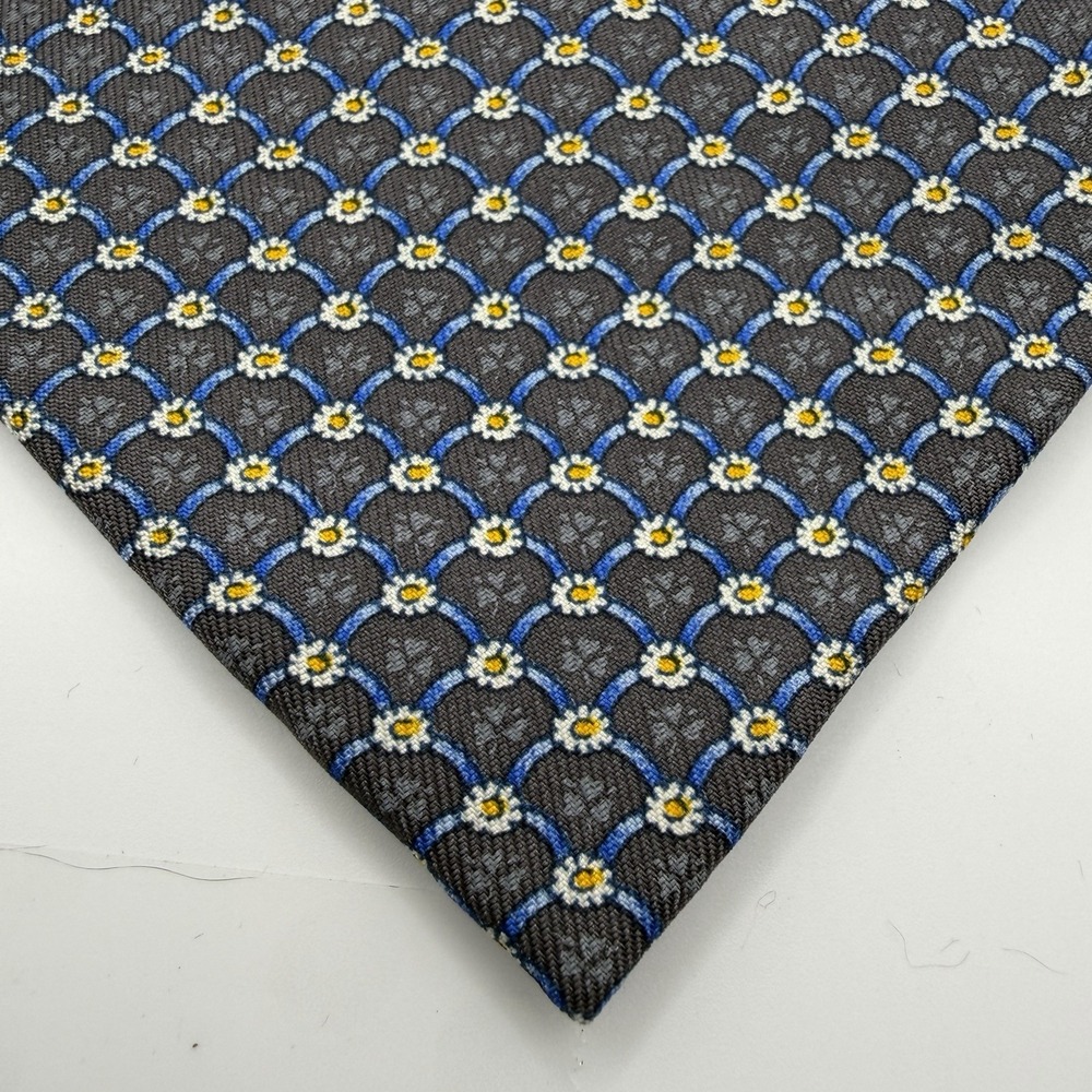 Salvatore Ferragamo Italy Silk Tie Gray Blue Geometric Scallop Floral Pattern